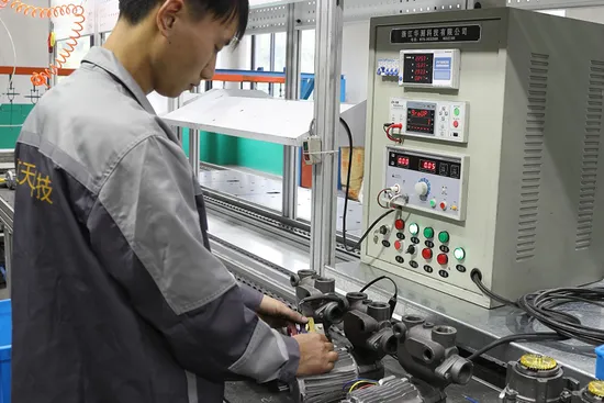 Bomba centrífuga de agua eléctrica de hierro fundido, bomba de alta presión con brida de hierro/acero inoxidable para riego, agricultura, fábrica china, superficie doméstica.